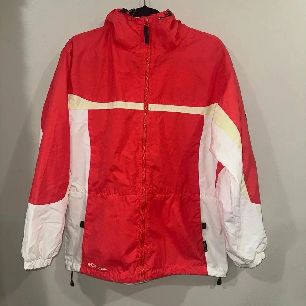Vintage 1990's Columbia Windbreaker Jacket Packable.‎ Women’s size Medium.
